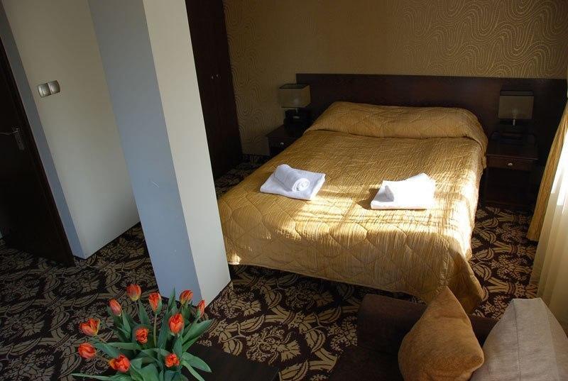 Hotel Sloneczny Brzeg ビスクピエツ 部屋 写真