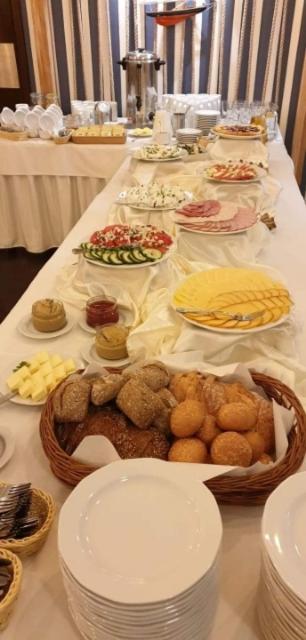 Hotel Sloneczny Brzeg ビスクピエツ エクステリア 写真